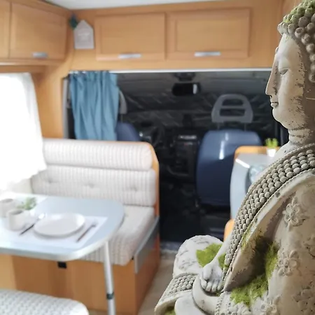 Mi Pequeno Lujo Autocaravana 아파트